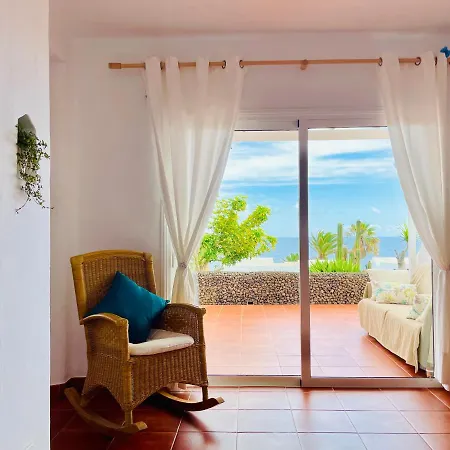 Casa Bella Vista Frente Al Mar Y Piscina Natural. בית נופש צ'ארקו דל פאלו