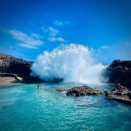 Casa Bella Vista Frente Al Mar Y Piscina Natural. צ'ארקו דל פאלו